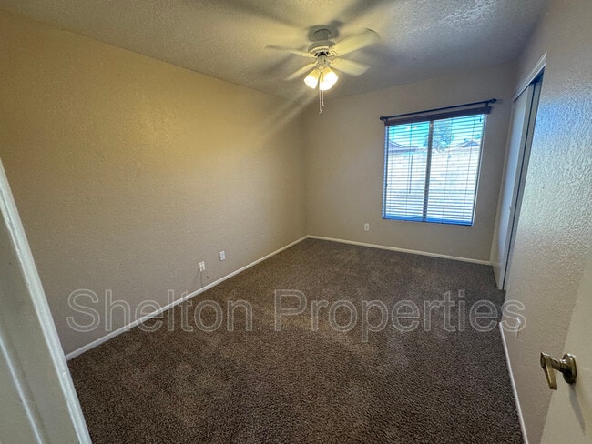 Building Photo - 7328 W Cherry Hills Dr