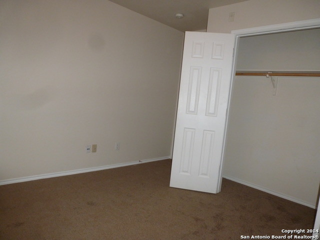 Building Photo - 10810 Mathom Landing