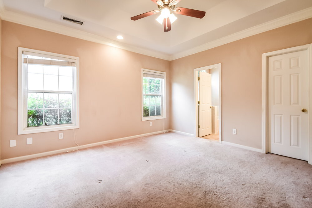 Building Photo - 173 Weatherstone Dr