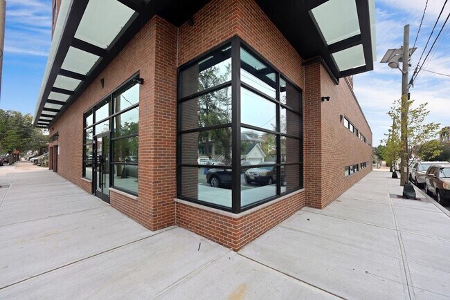 Building Photo - 8404 4th Ave