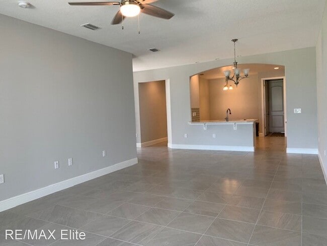 Building Photo - 3 br, 2 bath House - 8373 Loren Cove Dr