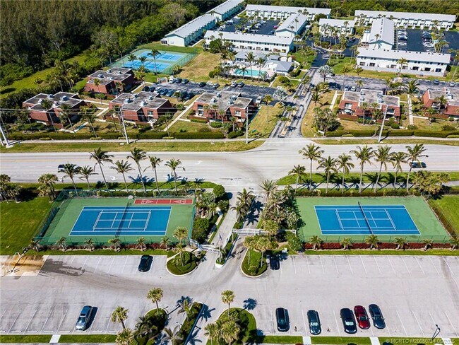Building Photo - 9490 S Ocean Dr