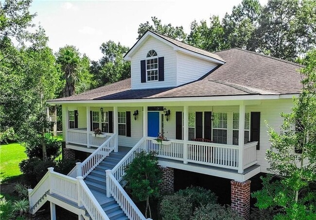 Primary Photo - Beautiful 3 bedroom 2 bath home