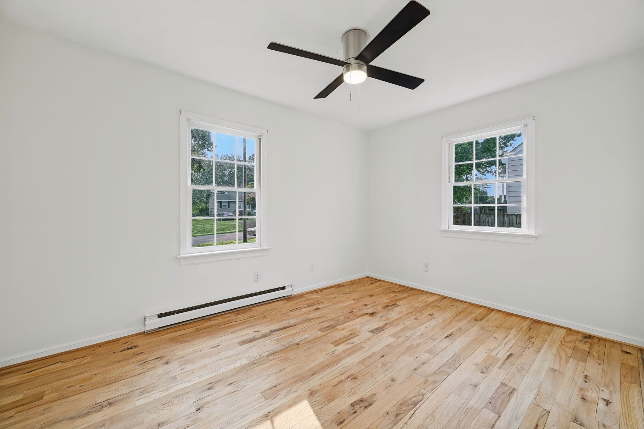 Building Photo - 300 Marlin Dr