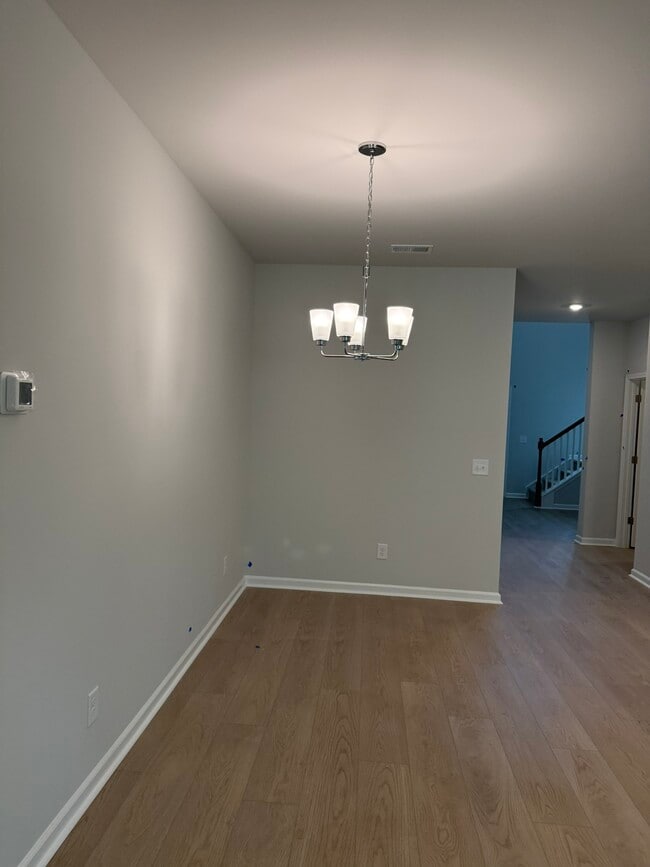Building Photo - 119 Barefoot Dr