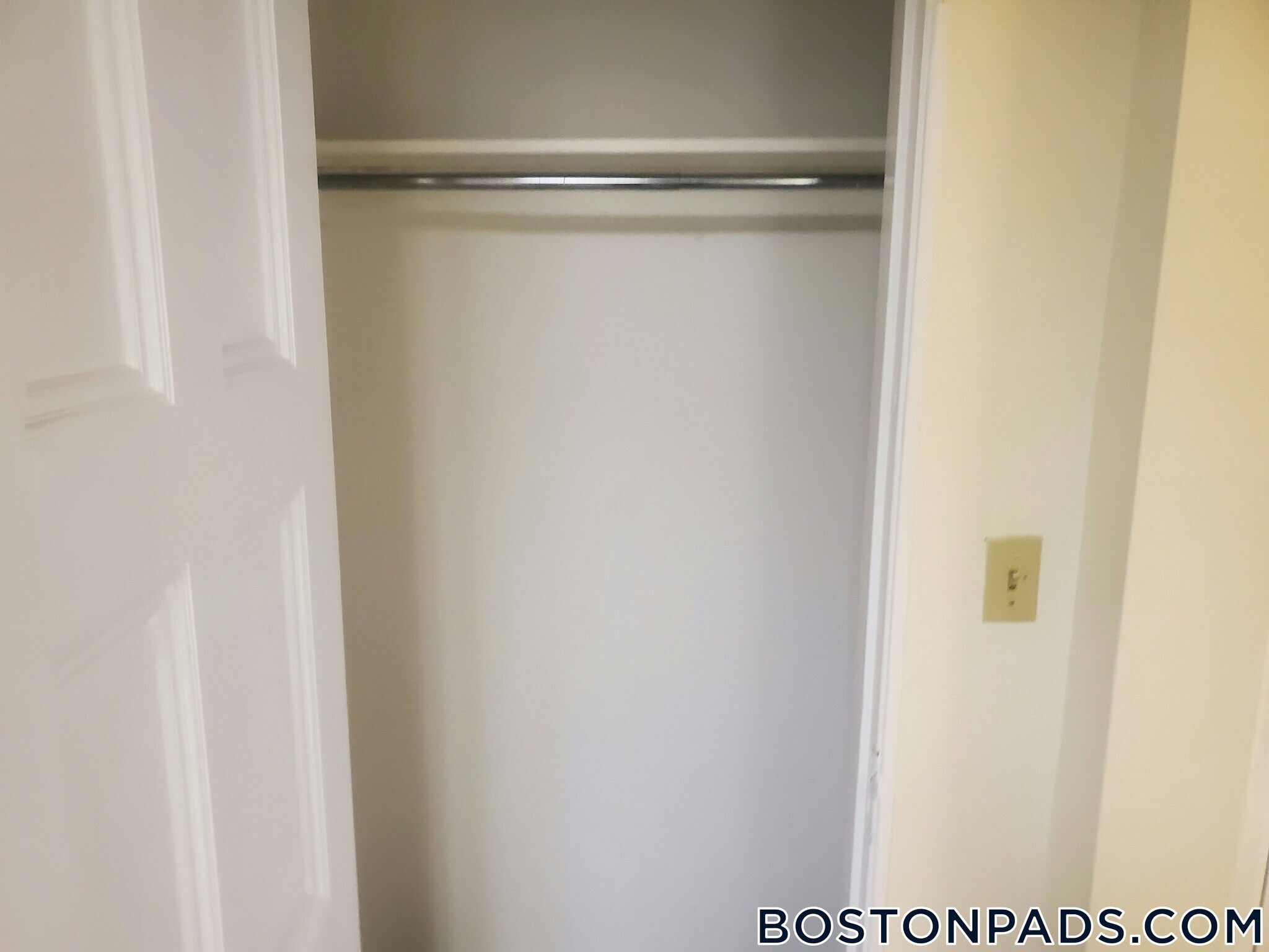 Building Photo - 62 Boylston St