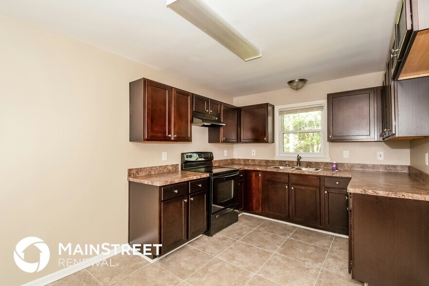 Building Photo - 6170 Pisgah Rd SW