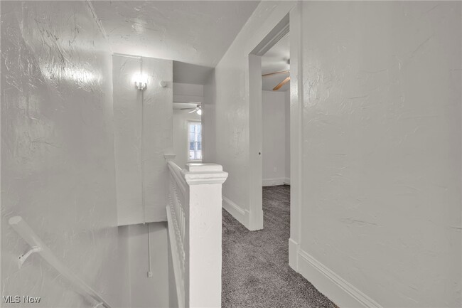 Building Photo - 15418 Waterloo Rd