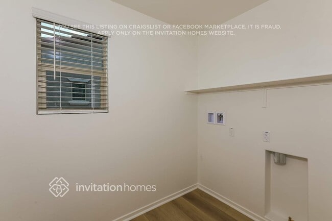 Building Photo - 25155 Zircon Rd