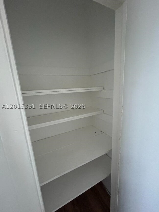 Building Photo - 7920 East Dr