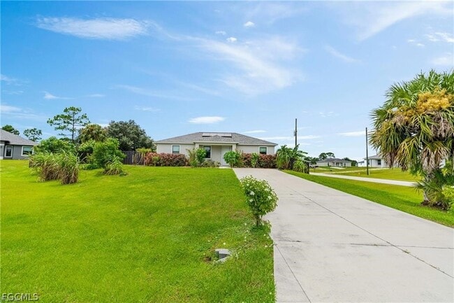 Building Photo - 9012 S Indio Ct