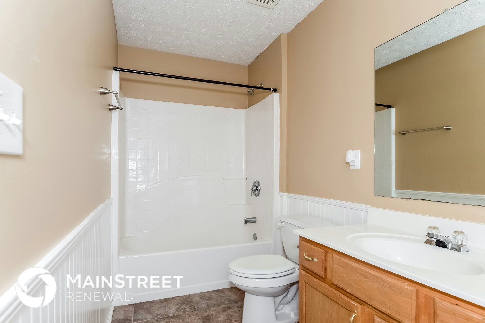 Building Photo - 410 Concord Cir