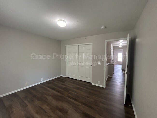 Building Photo - 9758 Laredo St.