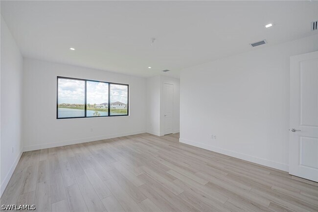 Building Photo - 4775 Quercia Dr