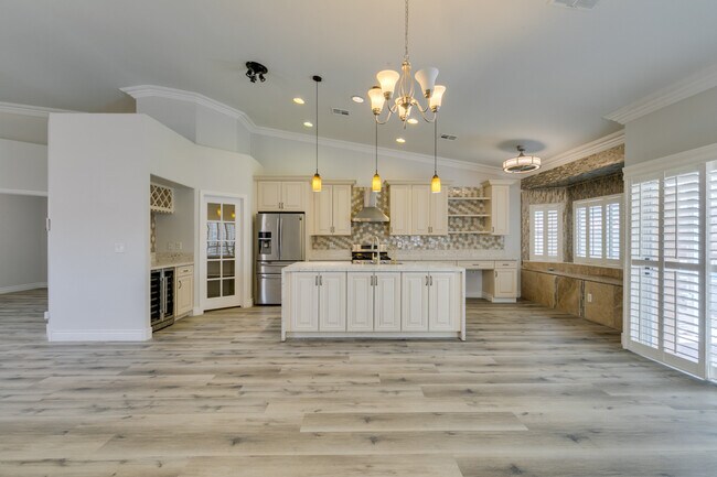 Building Photo - 4105 Demoline Cir