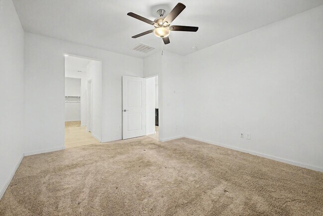Building Photo - 35455 W Cartegna Ln
