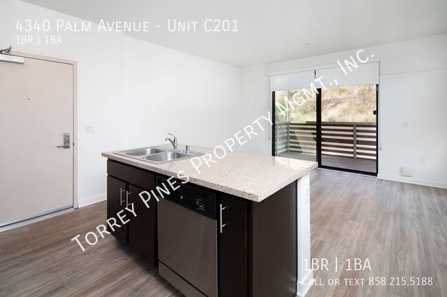 Building Photo - Upscale La Mesa 1B/1Ba Apartment at The Qu...