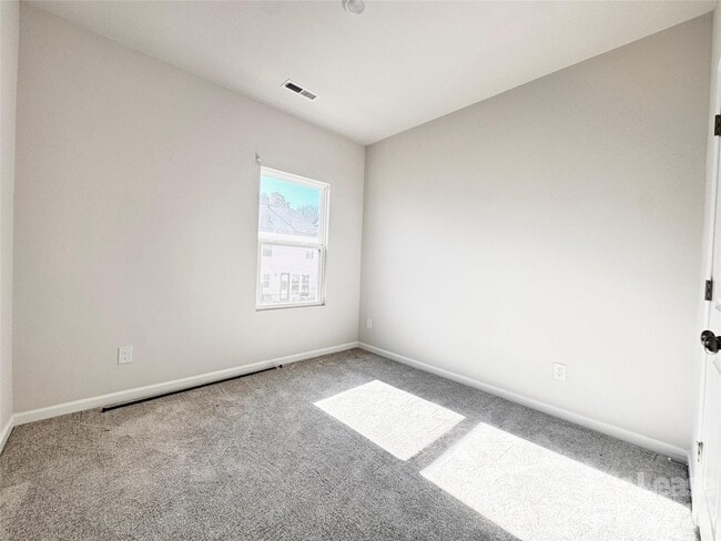 Building Photo - 2350 Donnelly Hls Ln