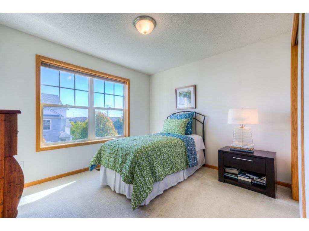 Building Photo - 1683 Village Trail E #4