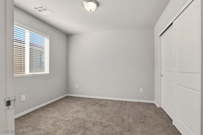 Building Photo - 3828 Ramura Ave