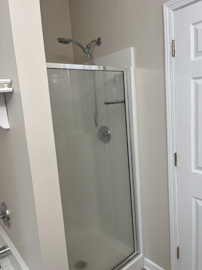 Building Photo - "Charming 3-Bed Home on Kemberton Court: Spacious Living with 2.5 Baths in Nolensville!" Communit...