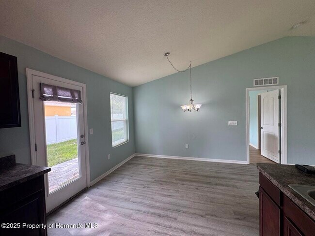 Building Photo - 4108 Monona Ave