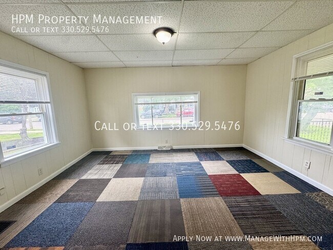 Building Photo - 202 Smith Ave SW