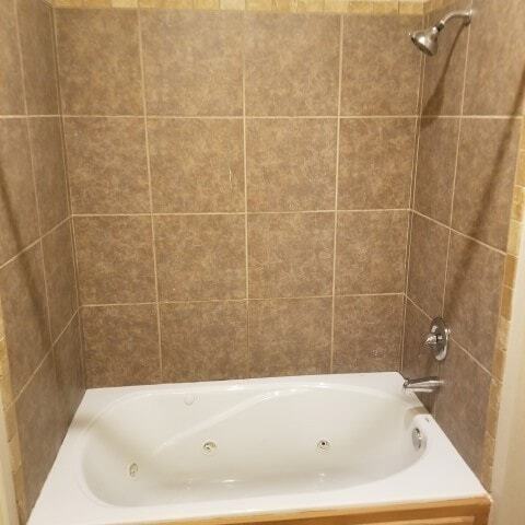 Building Photo - 568 N Longfellow Ln