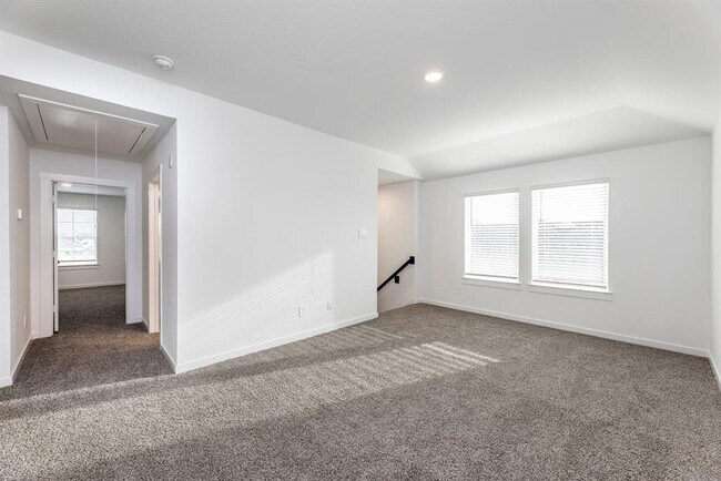 Building Photo - 31702 Whittis Hl Wy