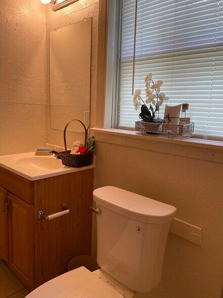 Building Photo - 4325 Forbes St