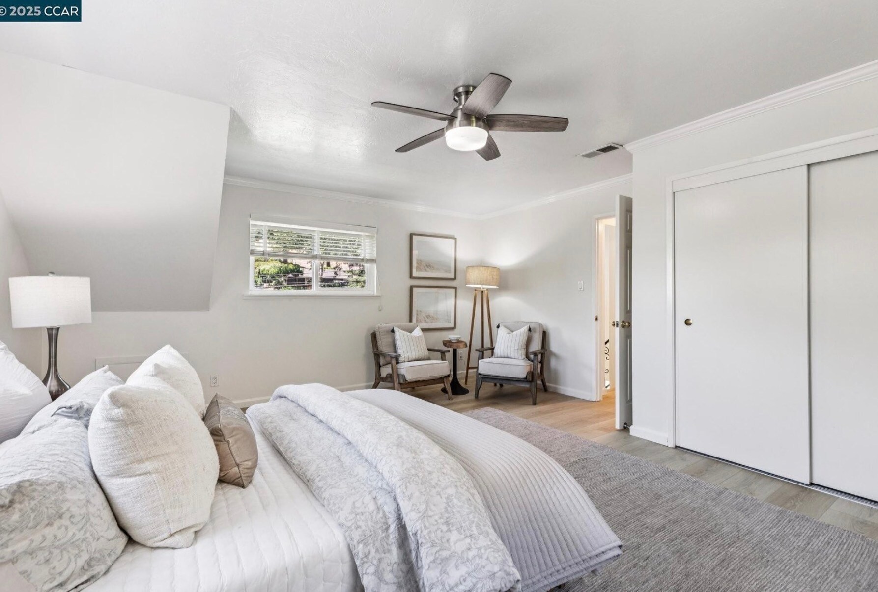 Building Photo - 1600 Springbrook Rd