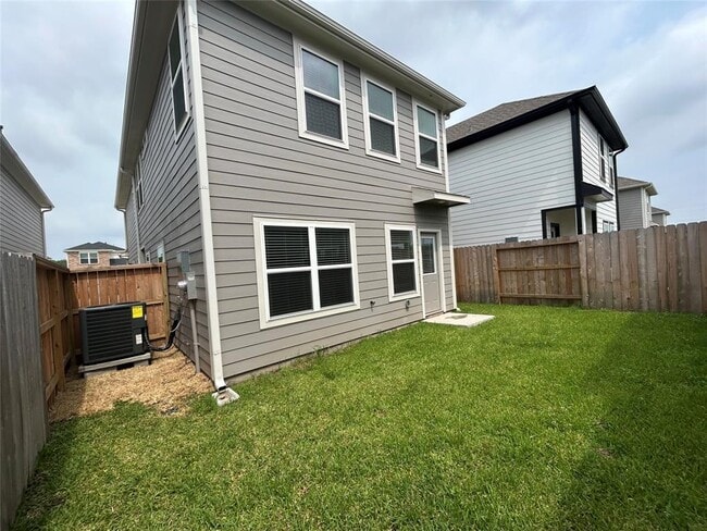 Building Photo - 1511 Revolution Way