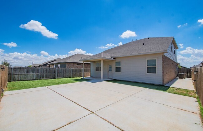 Building Photo - 6910 Kate Reed Dr