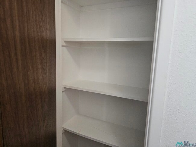 Building Photo - 2300 Moberly Dr