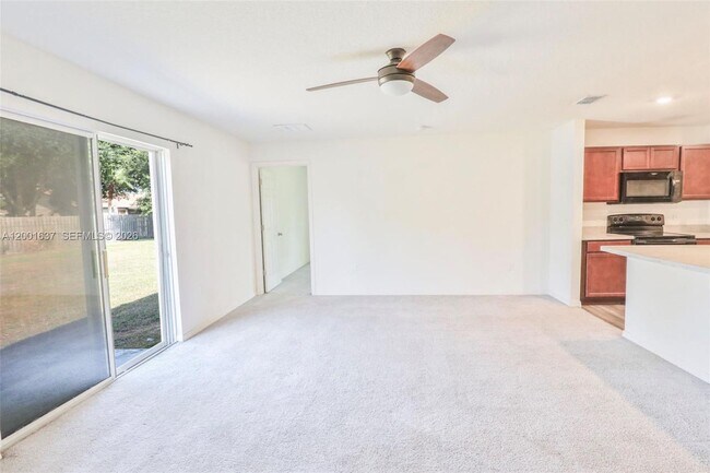 Building Photo - 2352 SE Surrey Pl