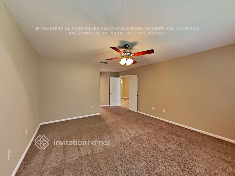 Building Photo - 3538 Old Village Dr