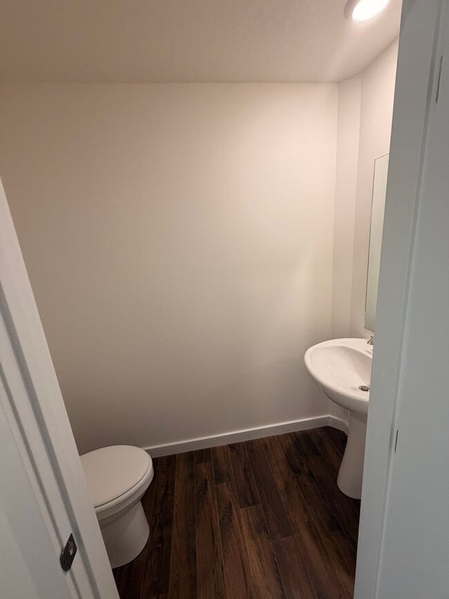 Building Photo - BRAND NEW 2026 CONSTRUCTION: Modern 3BD/2.5BA Home in Knoxville!