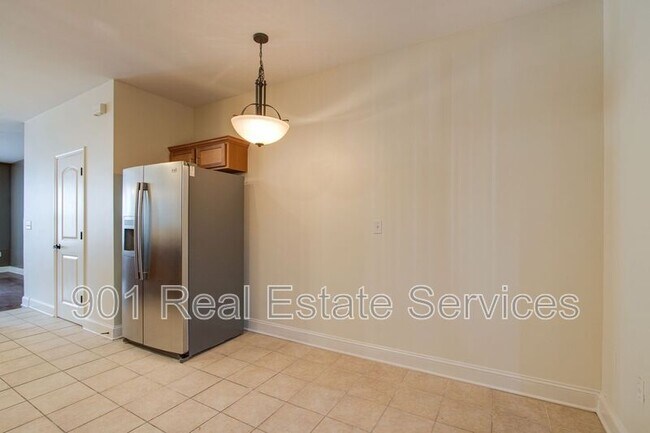 Building Photo - 75 Shoemaker Ct