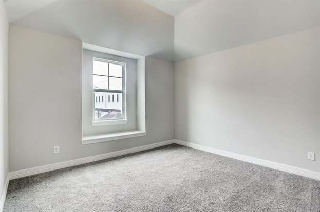 Building Photo - 4823 Hardy St