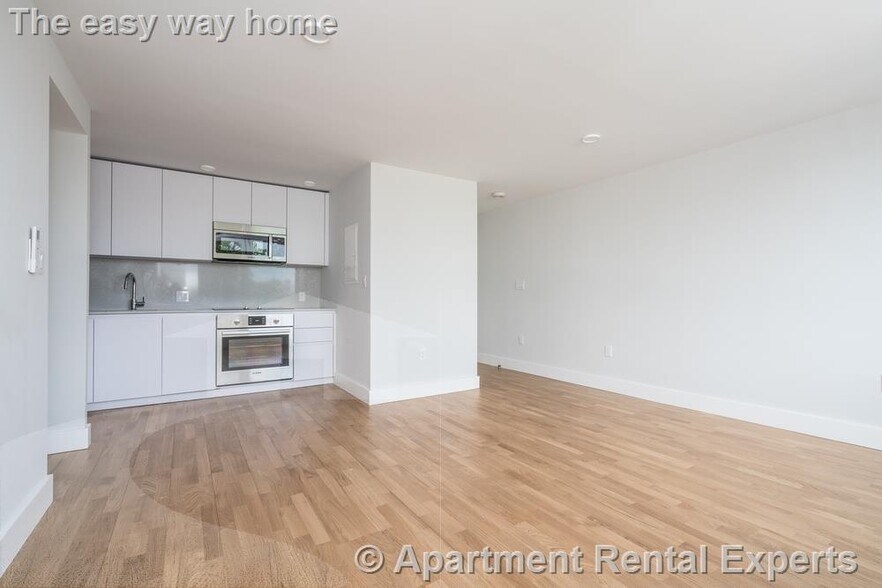 Building Photo - 334 Harvard St