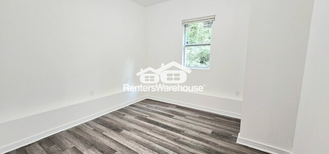 Building Photo - 2015 Detroit Ave NW