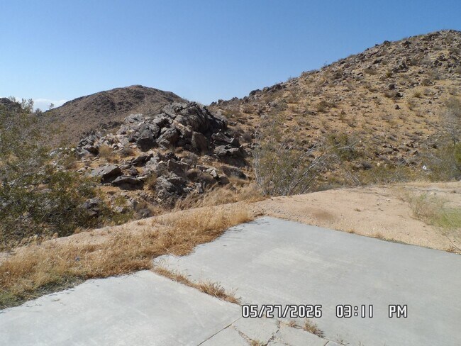 Building Photo - 25676 Flathead Rd