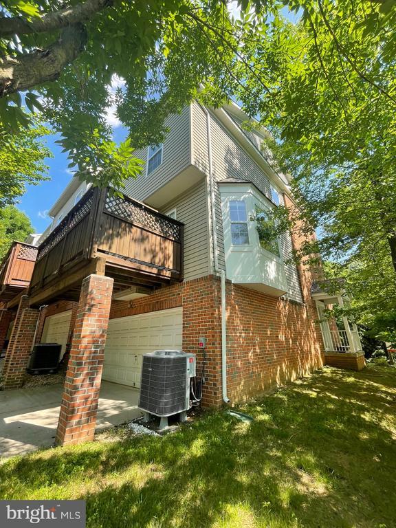 Building Photo - 5900 Trumpet Sound Ct
