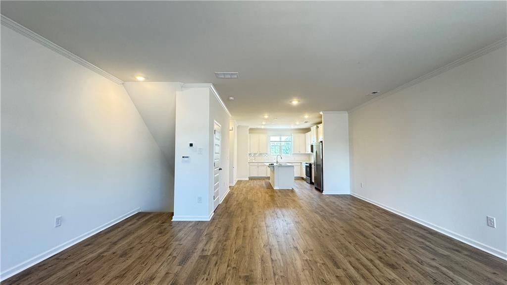 Building Photo - 709 Alburgh Aly