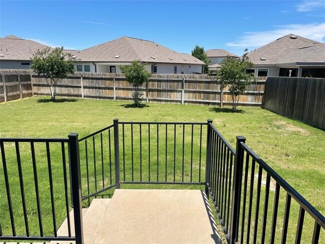 Building Photo - 278 Xanadu Dr