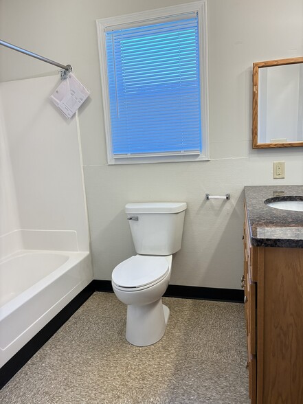 Bathroom - 2034 5th Ave