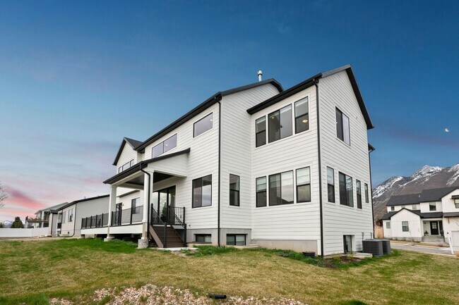 Building Photo - 7862 Danish Pine Ln