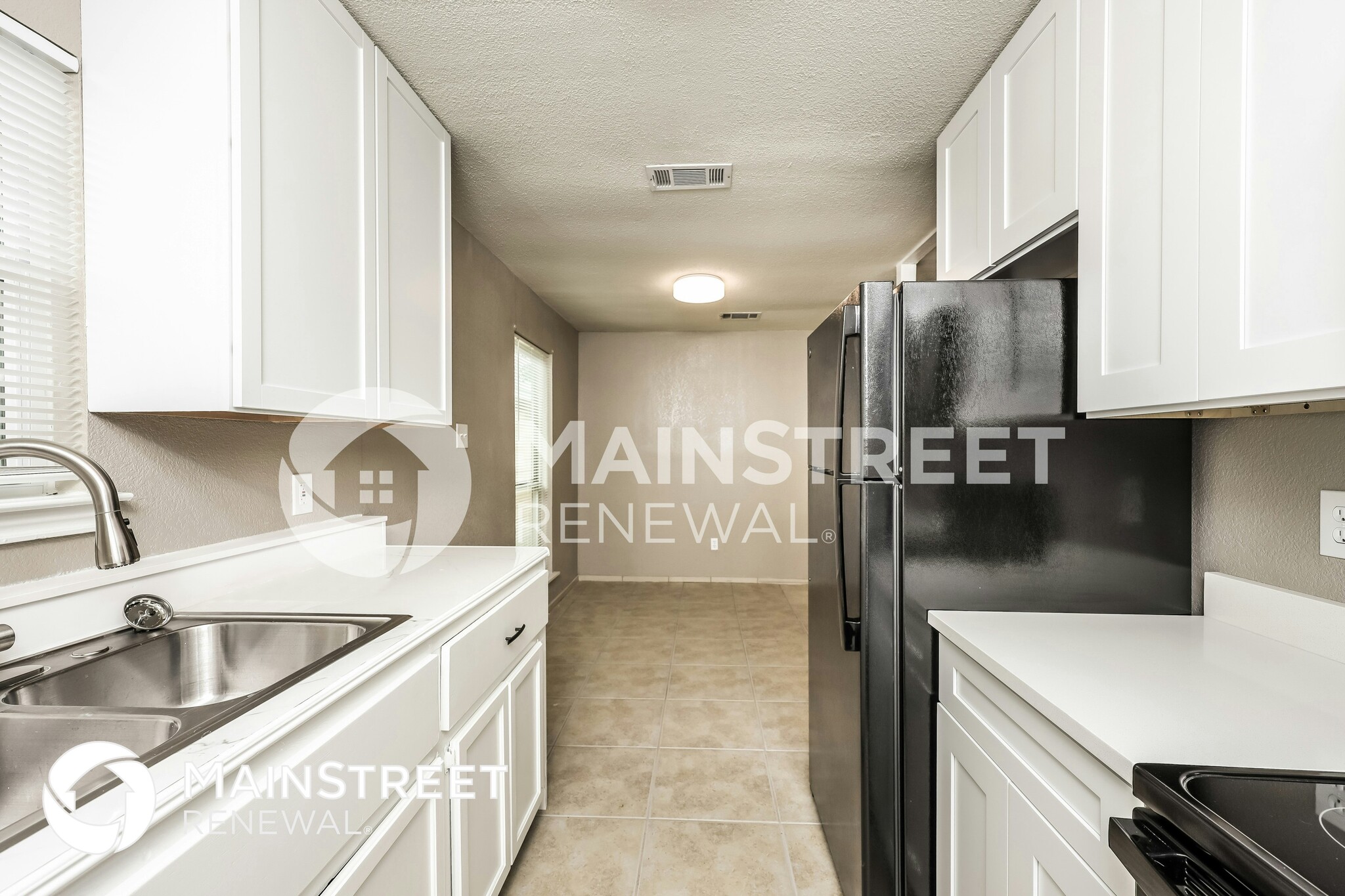 Building Photo - 9921 Cedar Mountain Cir