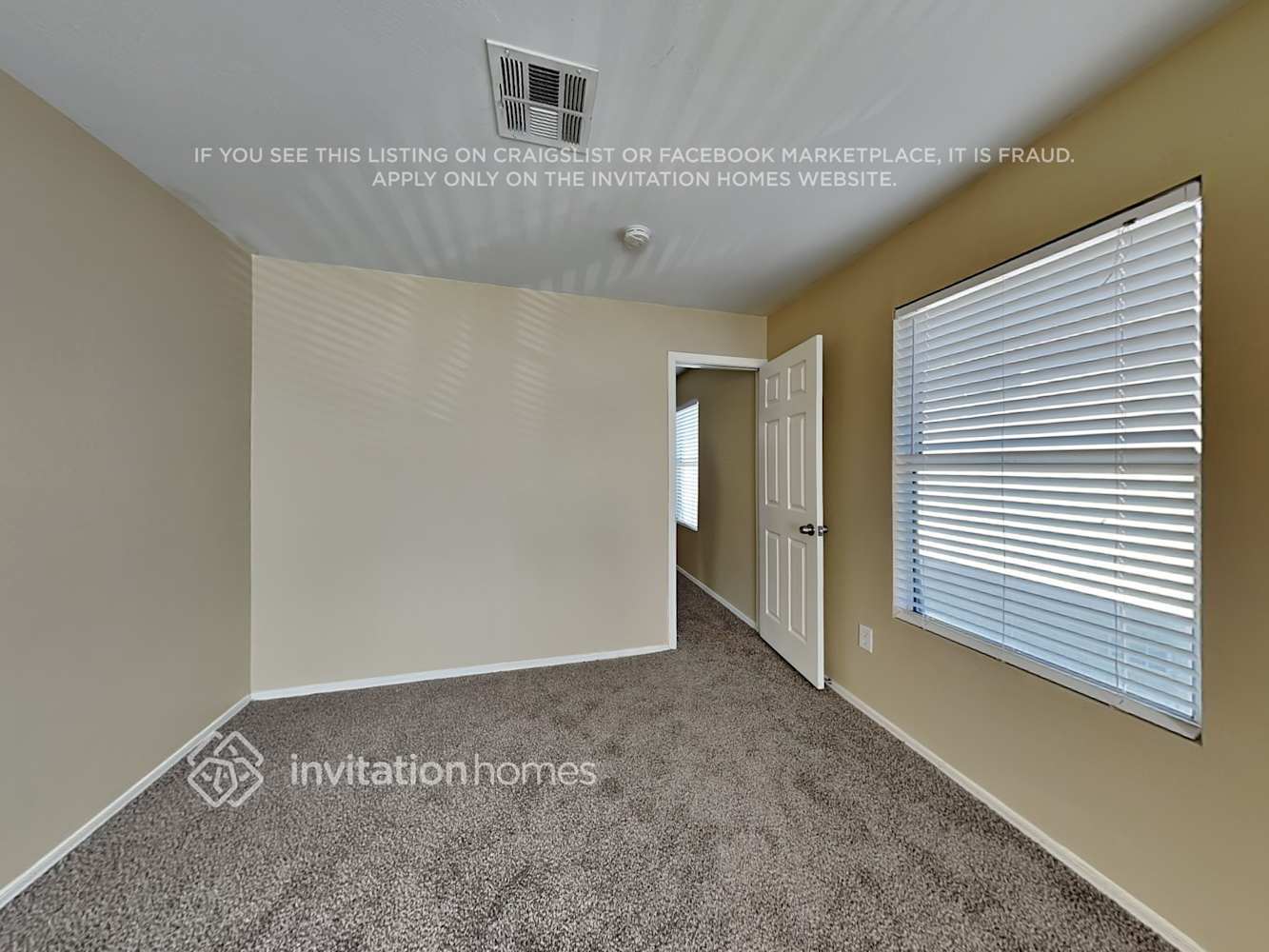 Building Photo - 4122 W Irwin Ave