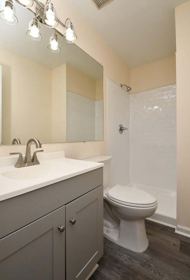 Building Photo - 10709 Gideon Ct